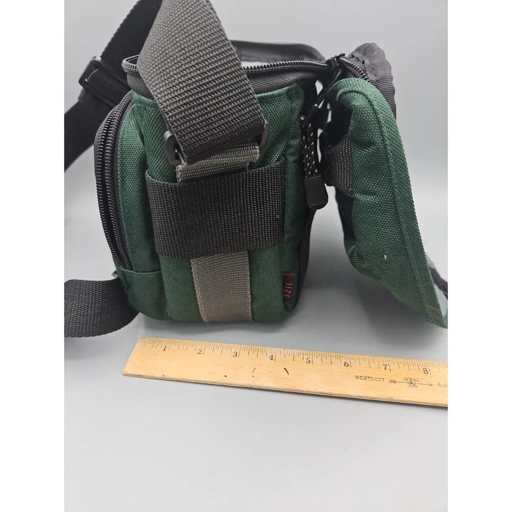 Tamrac Camera Bag 5211 Multiple Pockets 9 X 4 BR Green Case